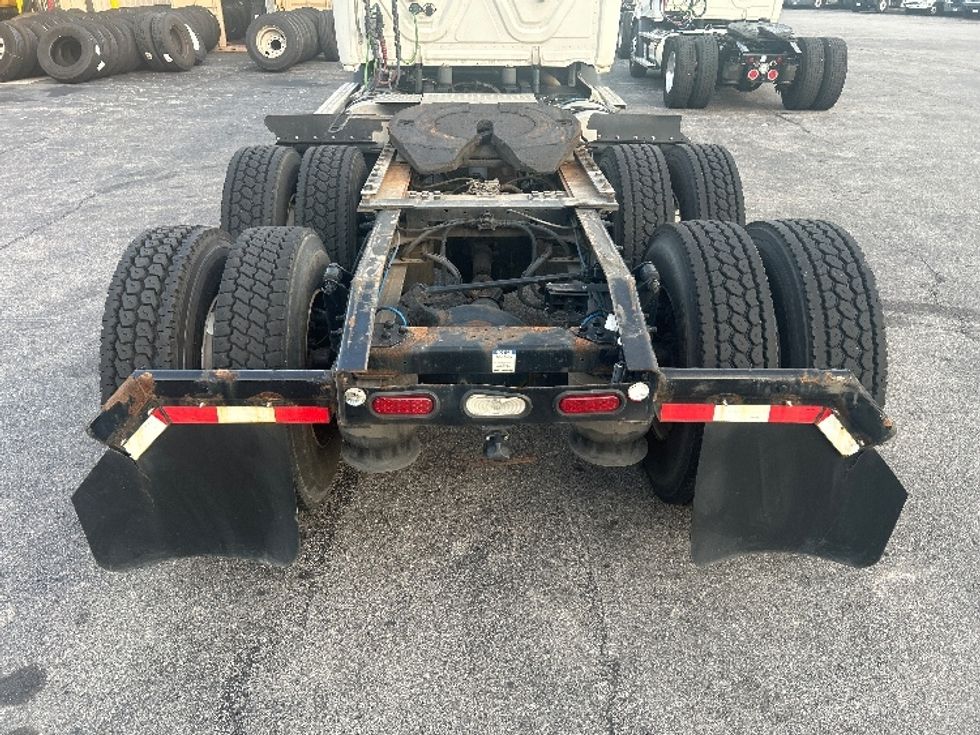 Day Cab Tractor-Heavy Duty Tractors-Freightliner-2023-T11664ST-Salem-VA-497,242\n\t\tmiles-$ 57,500 - Image 6
