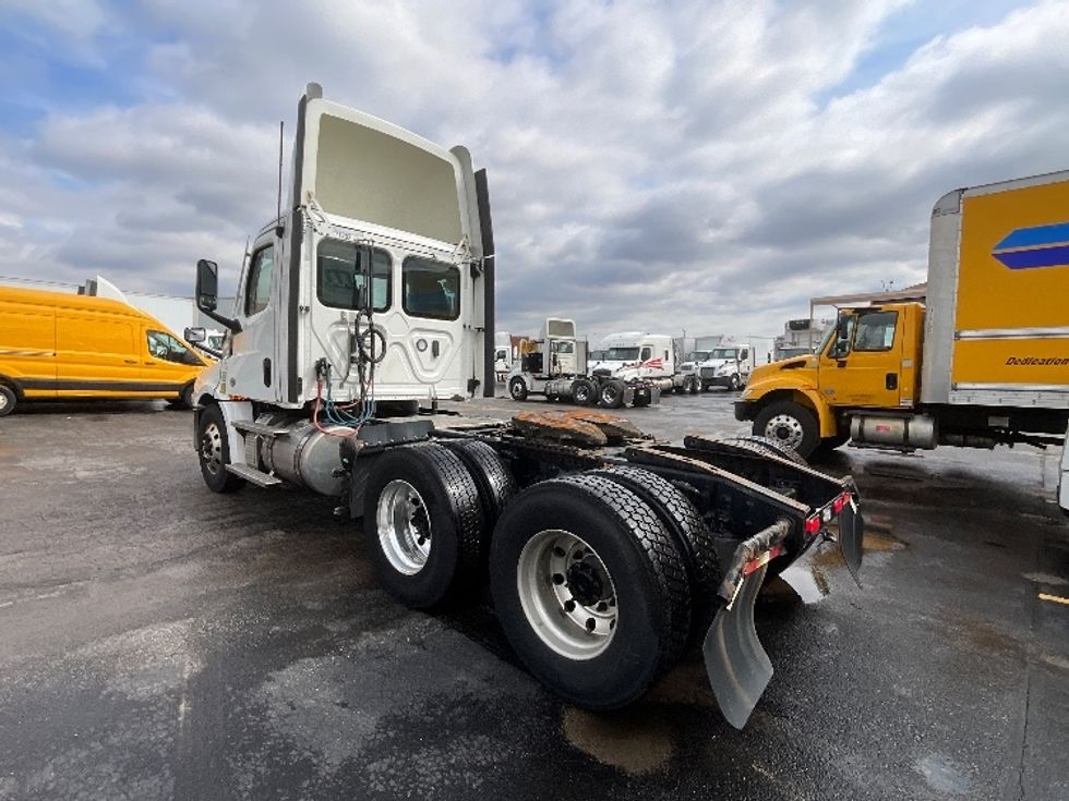 Day Cab Tractor-Heavy Duty Tractors-Freightliner-2023-T12664ST-Cambridge-ON-921,880\n\t\tkm-$ 64,500 - Image 5