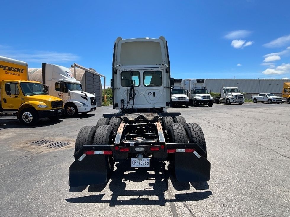 Day Cab Tractor-Heavy Duty Tractors-Freightliner-2023-T12664ST-Cambridge-ON-963,073\n\t\tkm-$ 61,000 - Image 6