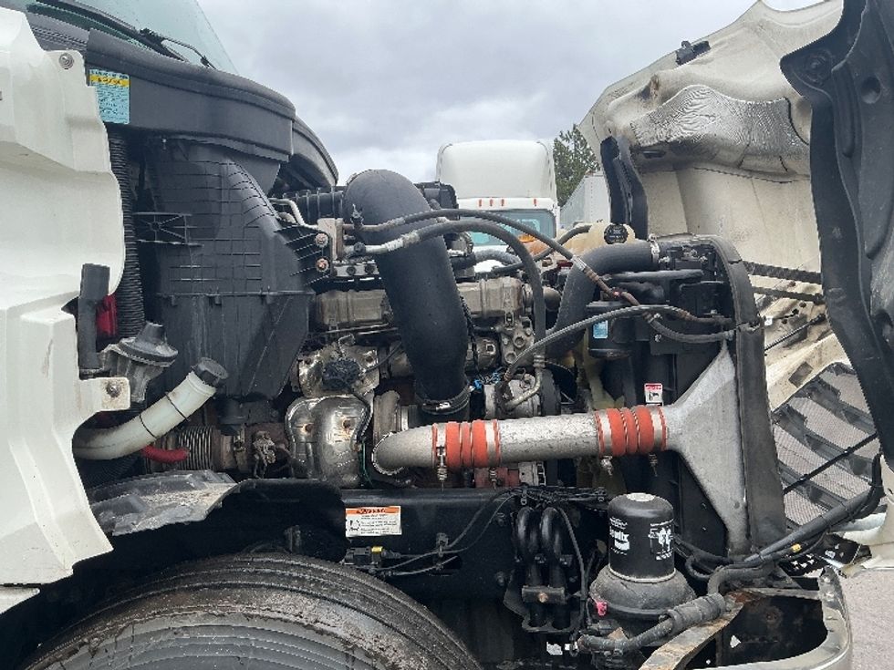 Day Cab Tractor-Heavy Duty Tractors-Freightliner-2023-T12664ST-Cambridge-ON-973,032\n\t\tkm-$ 61,250 - Image 15