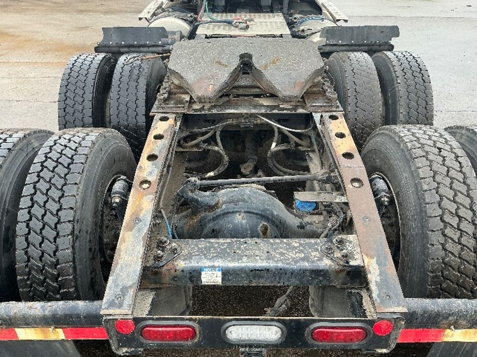 Day Cab Tractor-Heavy Duty Tractors-Freightliner-2023-T12664ST-Cambridge-ON-973,032\n\t\tkm-$ 61,250 - Image 6
