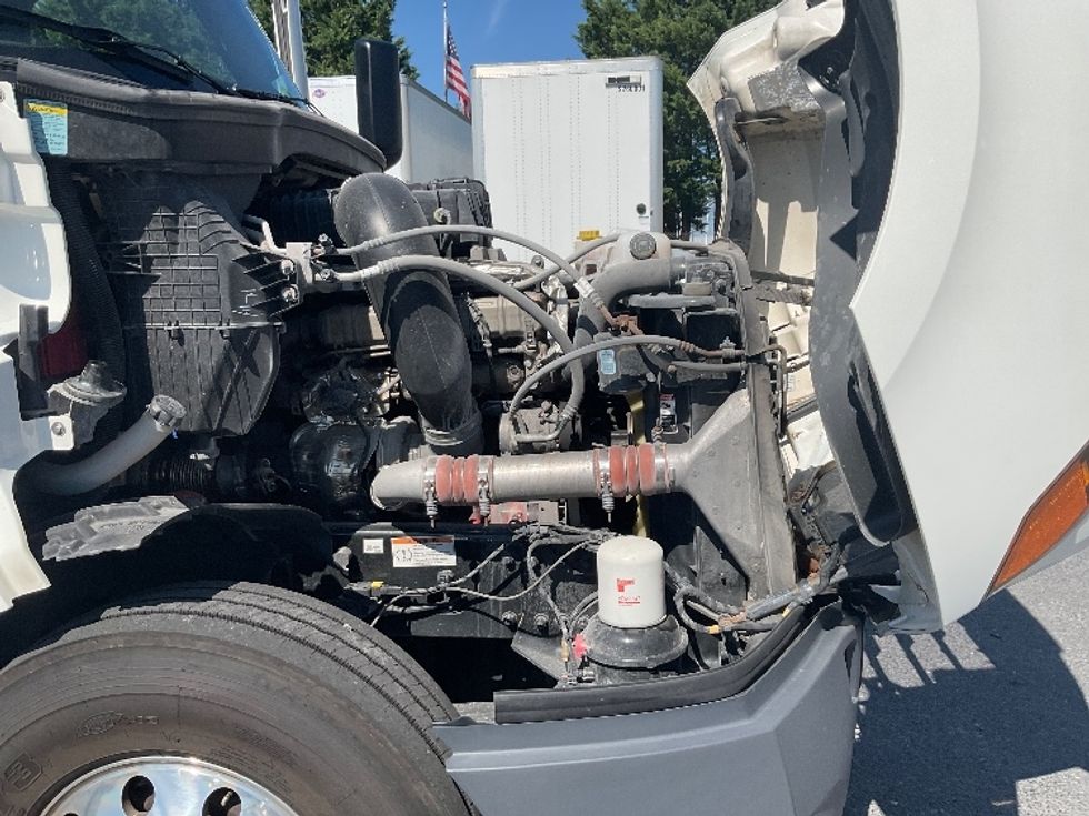 Day Cab Tractor-Heavy Duty Tractors-Freightliner-2023-T12664ST-Dayton-NJ-696,795\n\t\tmiles-$ 37,250 - Image 15