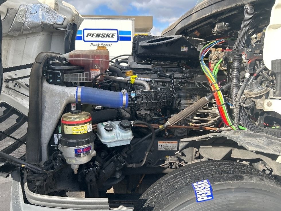 Day Cab Tractor-Heavy Duty Tractors-Freightliner-2023-T12664ST-Garland-TX-91,918\n\t\tmiles-$ 108,250 - Image 16