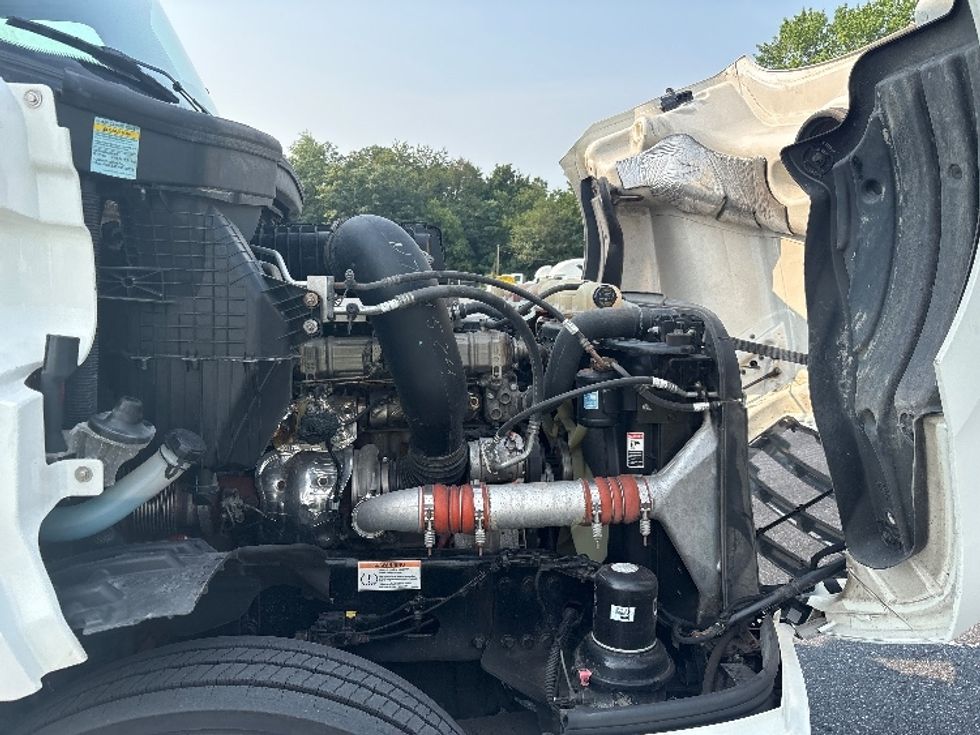 Day Cab Tractor-Heavy Duty Tractors-Freightliner-2023-T12664ST-Harrisburg-PA-689,350\n\t\tmiles-$ 37,250 - Image 15