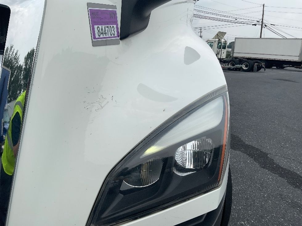Day Cab Tractor-Heavy Duty Tractors-Freightliner-2023-T12664ST-Harrisburg-PA-731,399\n\t\tmiles-$ 33,500 - Image 20
