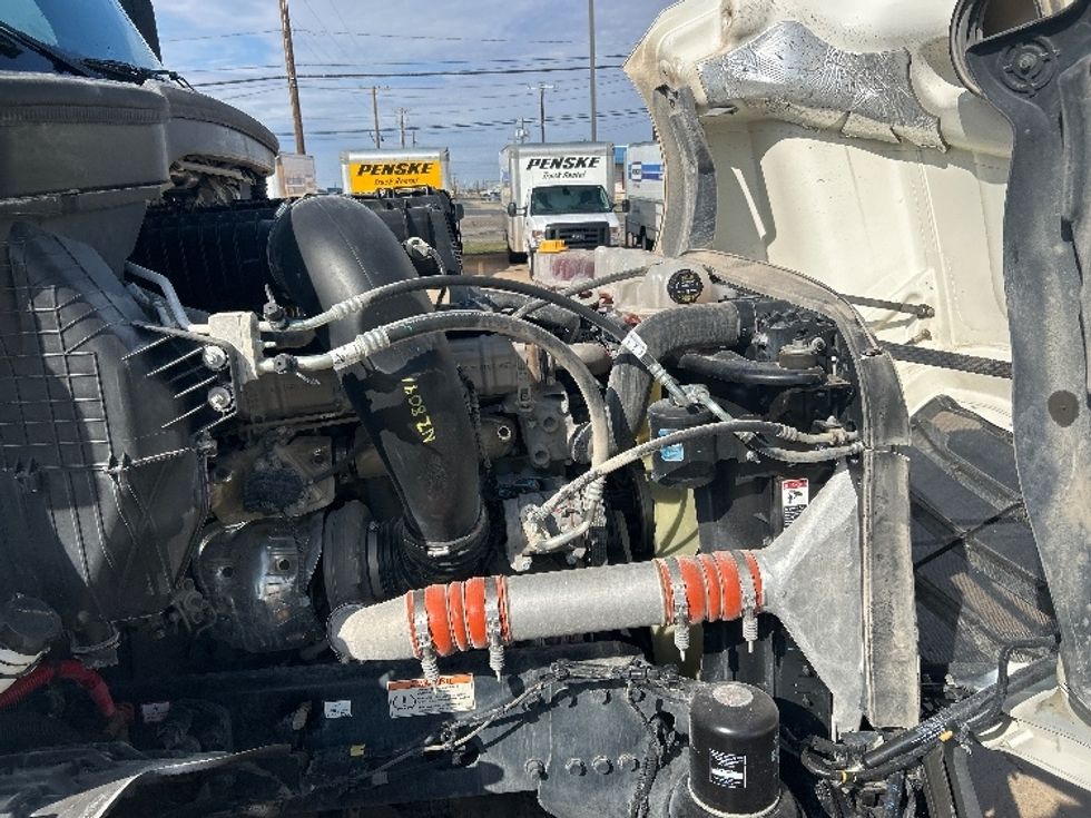 Day Cab Tractor-Heavy Duty Tractors-Freightliner-2024-T12664ST-Odessa-TX-86,696\n\t\tmiles-$ 120,000 - Image 15
