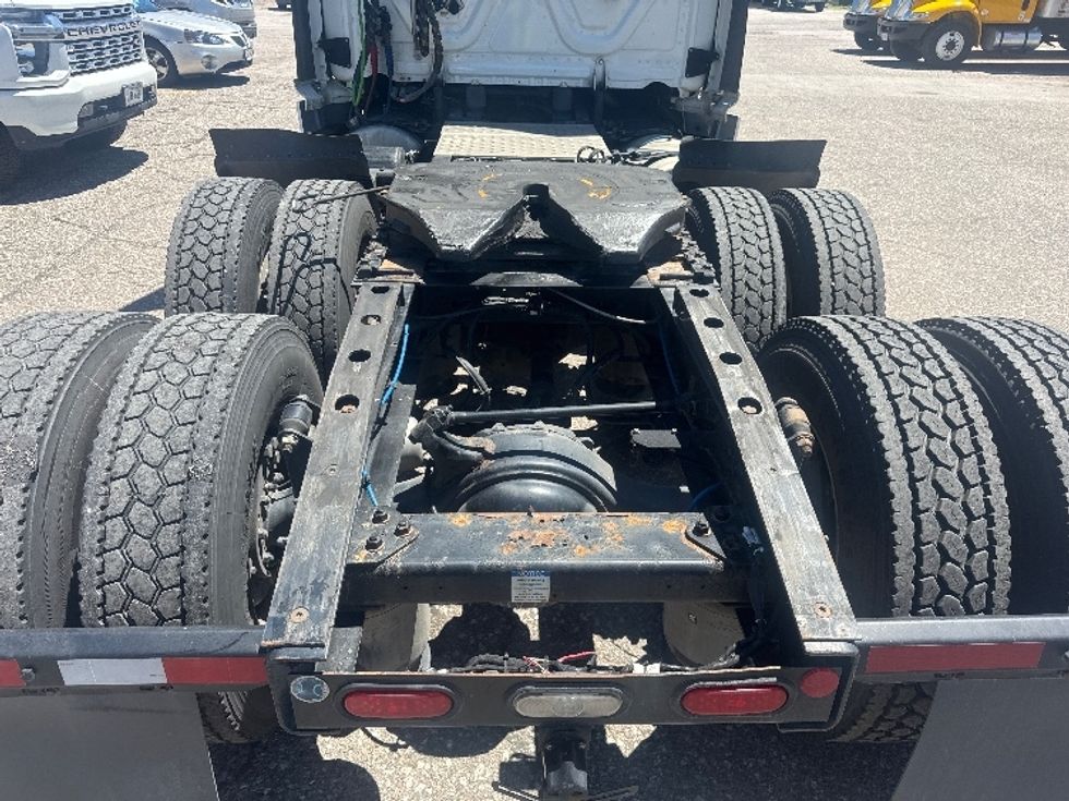 Day Cab Tractor-Heavy Duty Tractors-Freightliner-2024-T12664ST-Omaha-NE-715,945\n\t\tmiles-$ 51,250 - Image 6