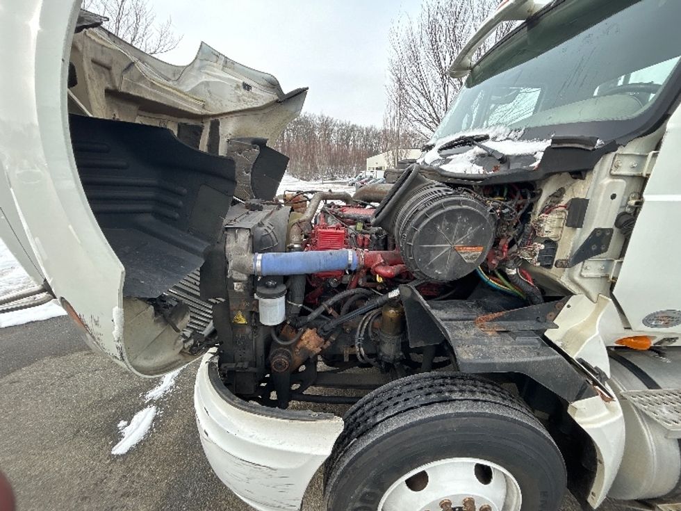 Day Cab Tractor-Heavy Duty Tractors-International-2011-ProStar-Fitchburg-MA-564,242\n\t\tmiles-$ 13,000 - Image 16