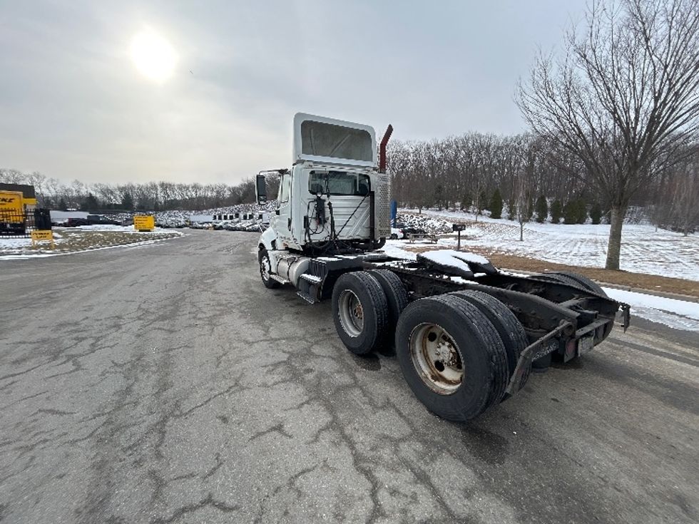 Day Cab Tractor-Heavy Duty Tractors-International-2011-ProStar-Fitchburg-MA-564,242\n\t\tmiles-$ 13,000 - Image 5