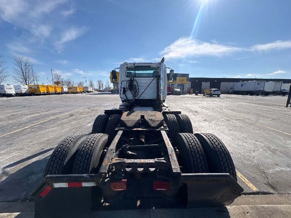 Day Cab Tractor-Heavy Duty Tractors-International-2014-ProStar-Sturtevant-WI-429,841\n\t\tmiles-$ 12,000 - Image 4