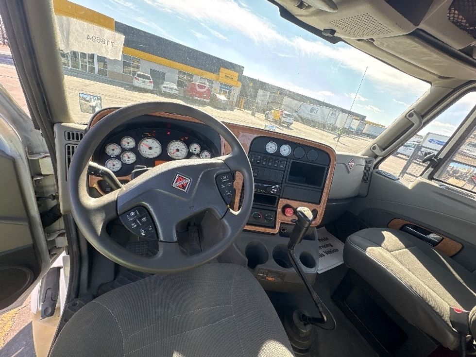 Day Cab Tractor-Heavy Duty Tractors-International-2014-ProStar-Sturtevant-WI-429,841\n\t\tmiles-$ 12,000 - Image 9