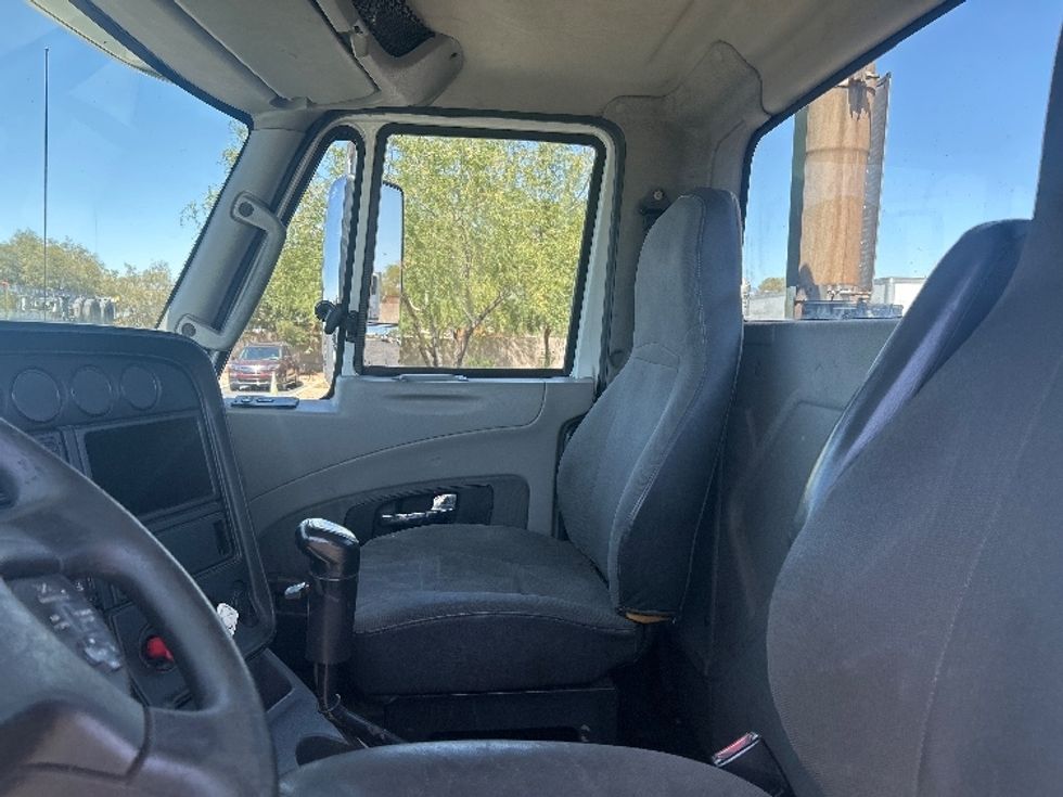 Day Cab Tractor-Heavy Duty Tractors-International-2014-ProStar-Tucson-AZ-414,063\n\t\tmiles-$ 18,500 - Image 12