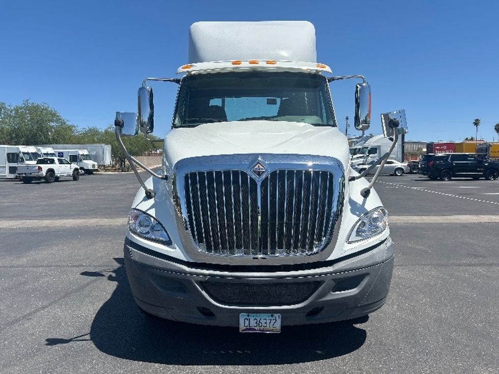 Day Cab Tractor-Heavy Duty Tractors-International-2014-ProStar-Tucson-AZ-414,063\n\t\tmiles-$ 18,500 - Image 2