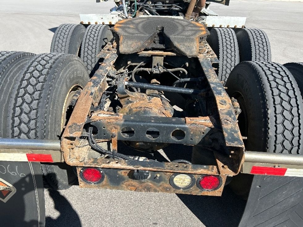 Day Cab Tractor-Heavy Duty Tractors-International-2015-ProStar-Byron Center-MI-588,280\n\t\tmiles-$ 11,000 - Image 6