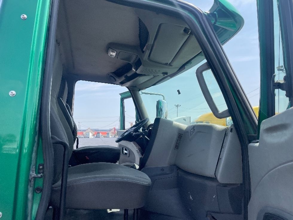 Day Cab Tractor-Heavy Duty Tractors-International-2016-ProStar-Chicago (Melrose Park)-IL-257,863\n\t\tmiles-$ 25,000 - Image 12