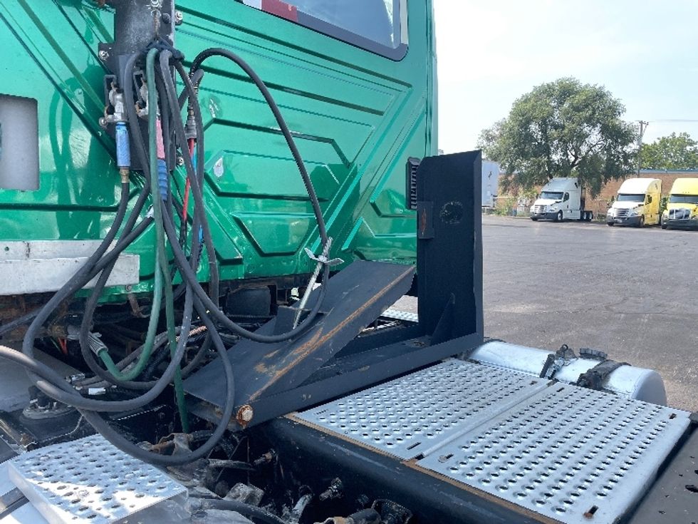 Day Cab Tractor-Heavy Duty Tractors-International-2016-ProStar-Chicago (Melrose Park)-IL-257,863\n\t\tmiles-$ 25,000 - Image 17