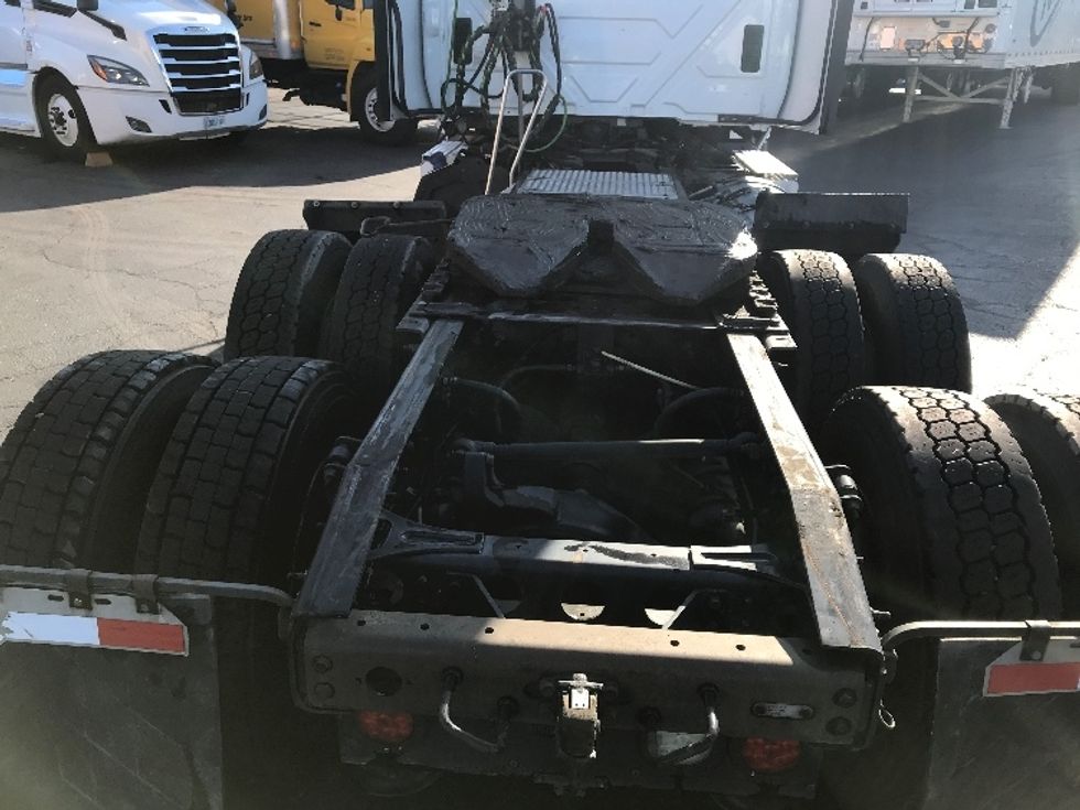 Day Cab Tractor-Heavy Duty Tractors-International-2016-ProStar-West Sacramento-CA-486,730\n\t\tmiles-$ 30,750 - Image 6