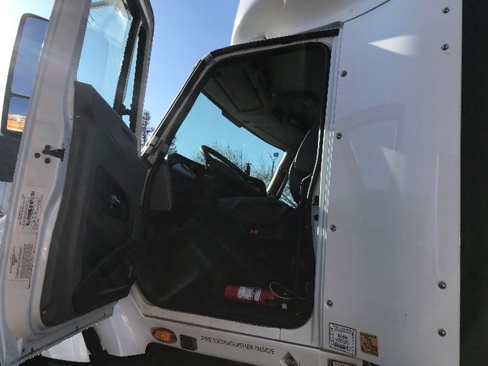 Day Cab Tractor-Heavy Duty Tractors-International-2016-ProStar-West Sacramento-CA-486,730\n\t\tmiles-$ 30,750 - Image 9