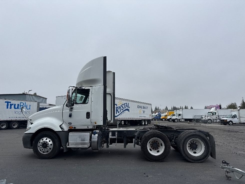 Day Cab Tractor-Heavy Duty Tractors-International-2016-ProStar-West Sacramento-CA-521,359\n\t\tmiles-$ 29,000 - Image 4