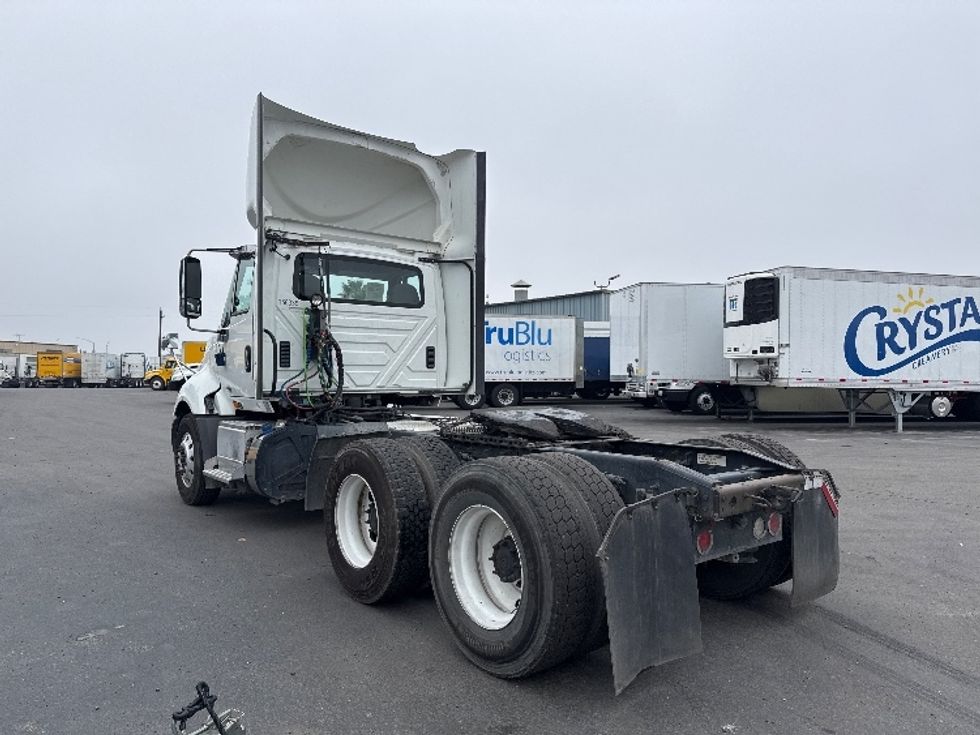 Day Cab Tractor-Heavy Duty Tractors-International-2016-ProStar-West Sacramento-CA-521,359\n\t\tmiles-$ 29,000 - Image 5