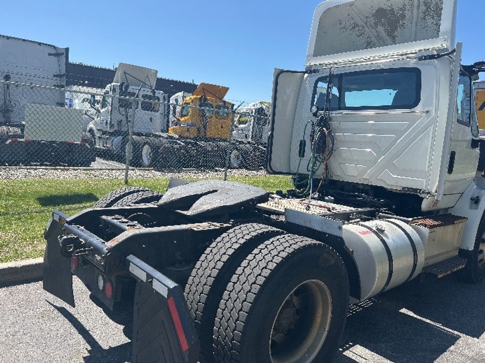 Day Cab Tractor-Heavy Duty Tractors-International-2017-8600-Albany-NY-579,768\n\t\tmiles-$ 17,250 - Image 17
