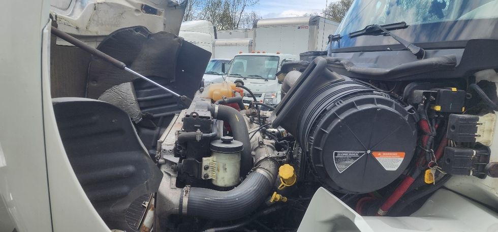 Day Cab Tractor-Heavy Duty Tractors-International-2017-8600-Montgomery-NY-246,311\n\t\tmiles-$ 23,750 - Image 16