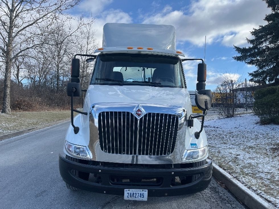 Day Cab Tractor-Heavy Duty Tractors-International-2017-8600-Montgomery-NY-340,040\n\t\tmiles-$ 22,750 - Image 2