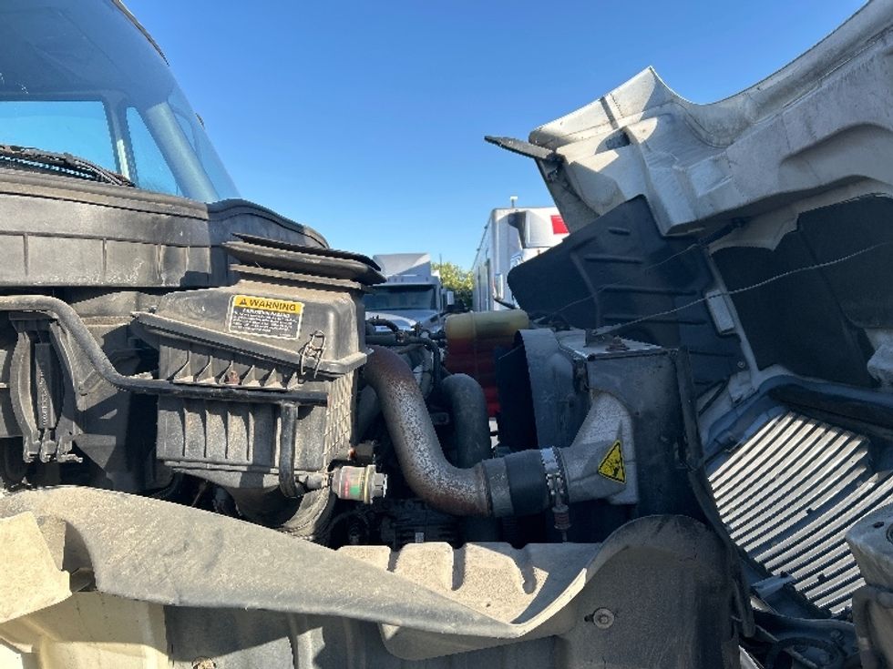 Day Cab Tractor-Heavy Duty Tractors-International-2018-4400-Gilroy-CA-44,675\n\t\tmiles-$ 54,750 - Image 15