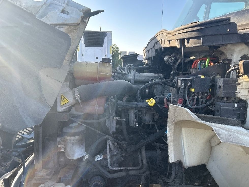 Day Cab Tractor-Heavy Duty Tractors-International-2018-4400-Gilroy-CA-44,675\n\t\tmiles-$ 54,750 - Image 16