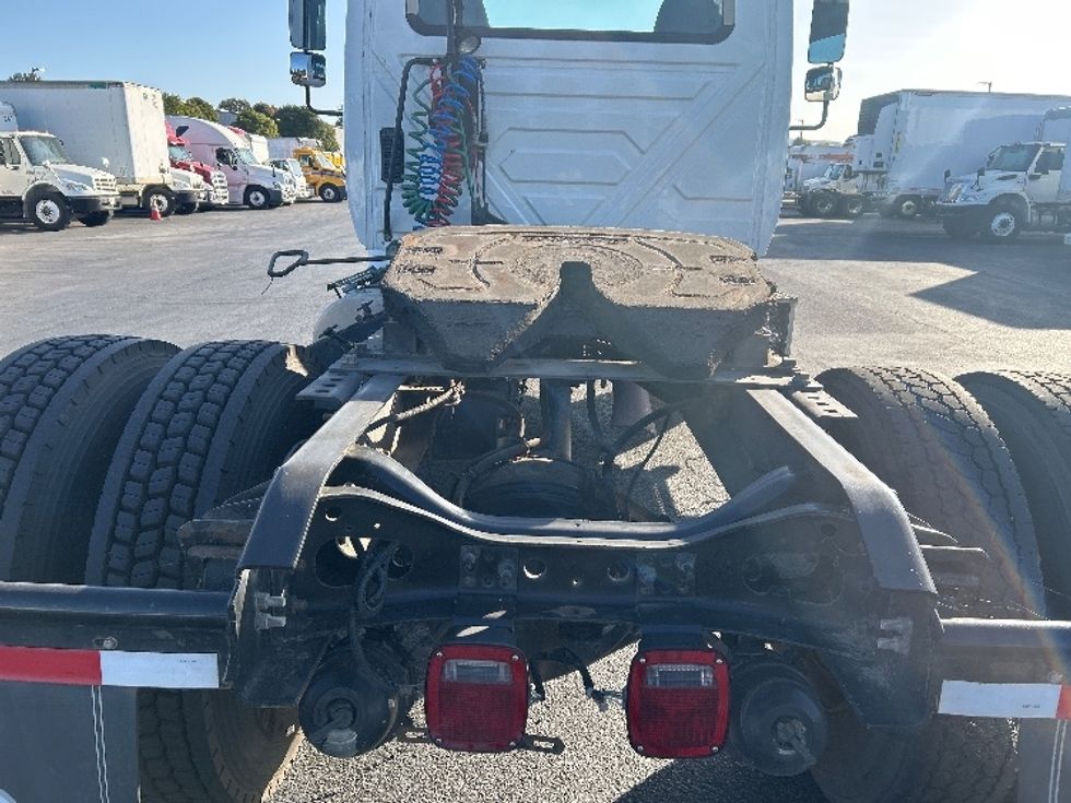 Day Cab Tractor-Heavy Duty Tractors-International-2018-4400-Gilroy-CA-44,675\n\t\tmiles-$ 54,750 - Image 6