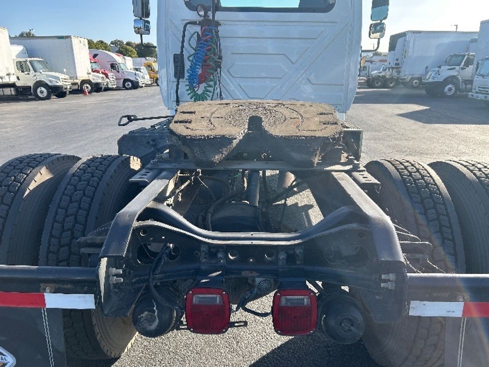 Day Cab Tractor-Heavy Duty Tractors-International-2018-4400-Gilroy-CA-67,876\n\t\tmiles-$ 53,500 - Image 6