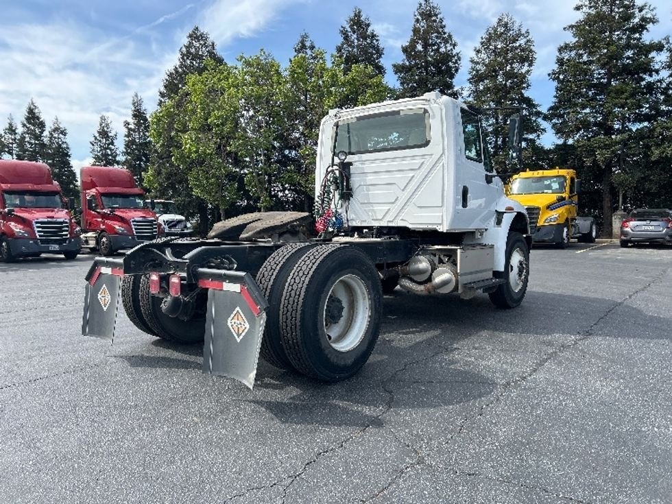 Day Cab Tractor-Heavy Duty Tractors-International-2018-4400-Gilroy-CA-70,142\n\t\tmiles-$ 53,500 - Image 7