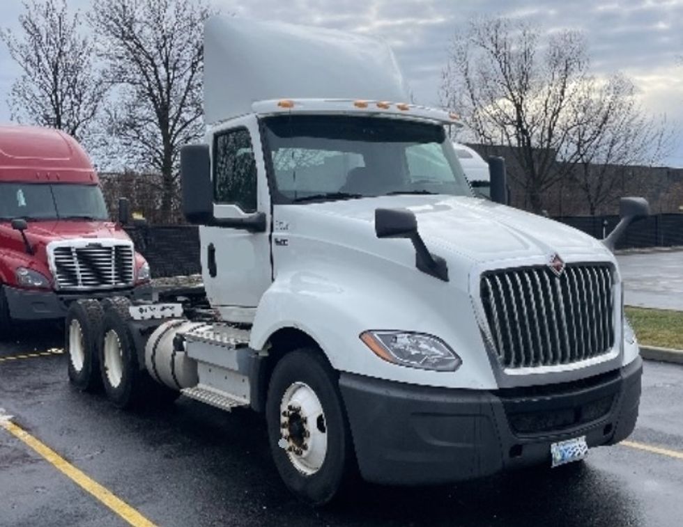 Day Cab Tractor-Heavy Duty Tractors-International-2018-LT625-Akron-OH-244,014\n\t\tmiles-$ 26,500 - Image 1