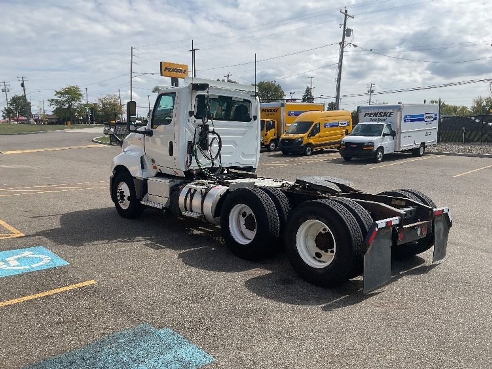 Day Cab Tractor-Heavy Duty Tractors-International-2018-LT625-Akron-OH-342,245\n\t\tmiles-$ 29,750 - Image 5