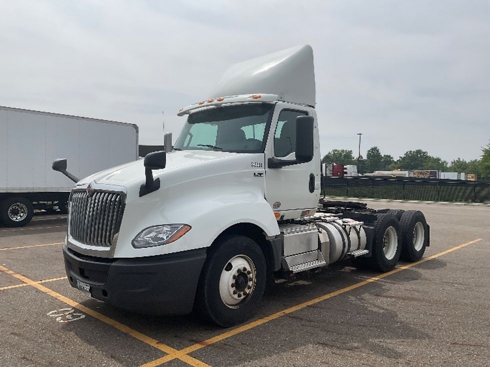 Day Cab Tractor-Heavy Duty Tractors-International-2018-LT625-Akron-OH-397,166\n\t\tmiles-$ 26,500 - Image 1
