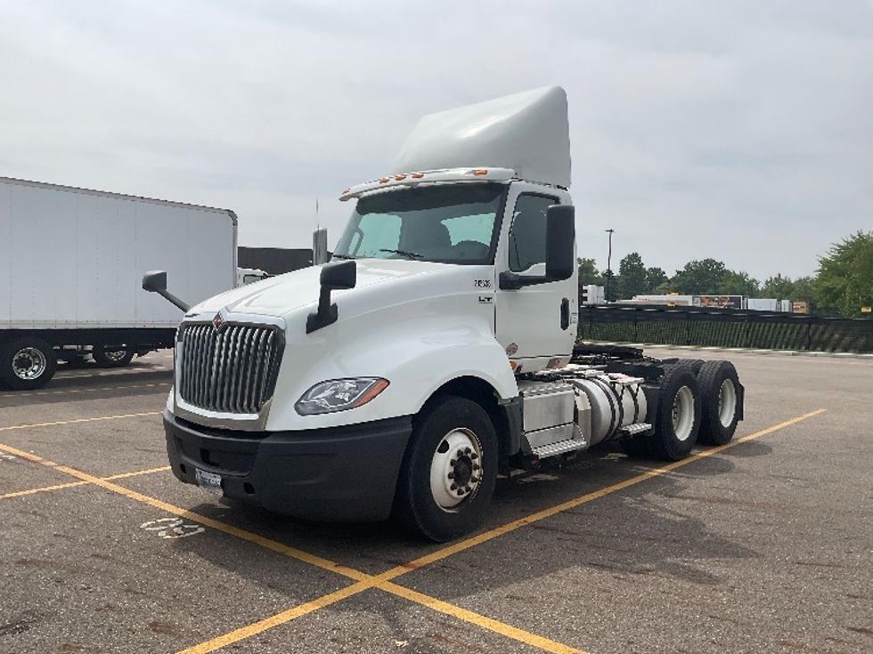 Day Cab Tractor-Heavy Duty Tractors-International-2018-LT625-Akron-OH-397,166\n\t\tmiles-$ 26,500 - Image 3