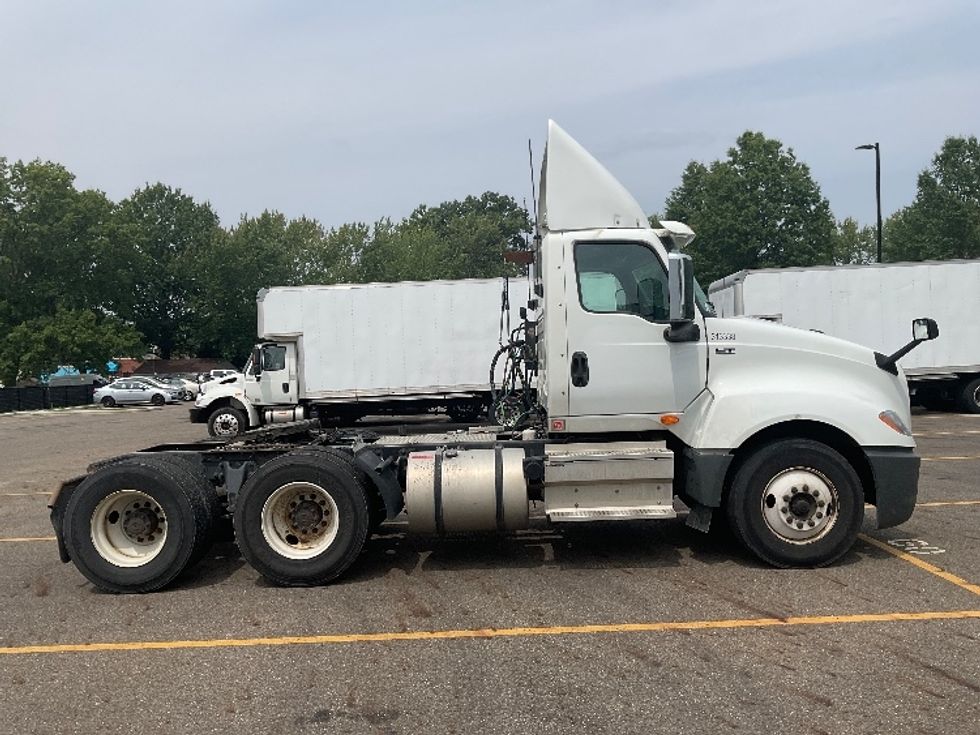 Day Cab Tractor-Heavy Duty Tractors-International-2018-LT625-Akron-OH-397,166\n\t\tmiles-$ 26,500 - Image 8