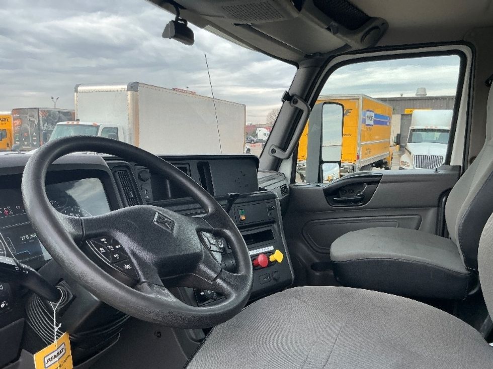 Day Cab Tractor-Heavy Duty Tractors-International-2018-LT625-Allen Park-MI-278,398\n\t\tmiles-$ 29,500 - Image 10