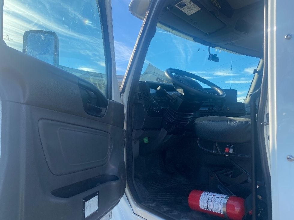 Day Cab Tractor-Heavy Duty Tractors-International-2018-LT625-Allen Park-MI-292,207\n\t\tmiles-$ 29,750 - Image 9