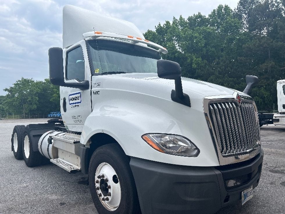 Day Cab Tractor-Heavy Duty Tractors-International-2018-LT625-Anderson-SC-363,158\n\t\tmiles-$ 23,750 - Image 1
