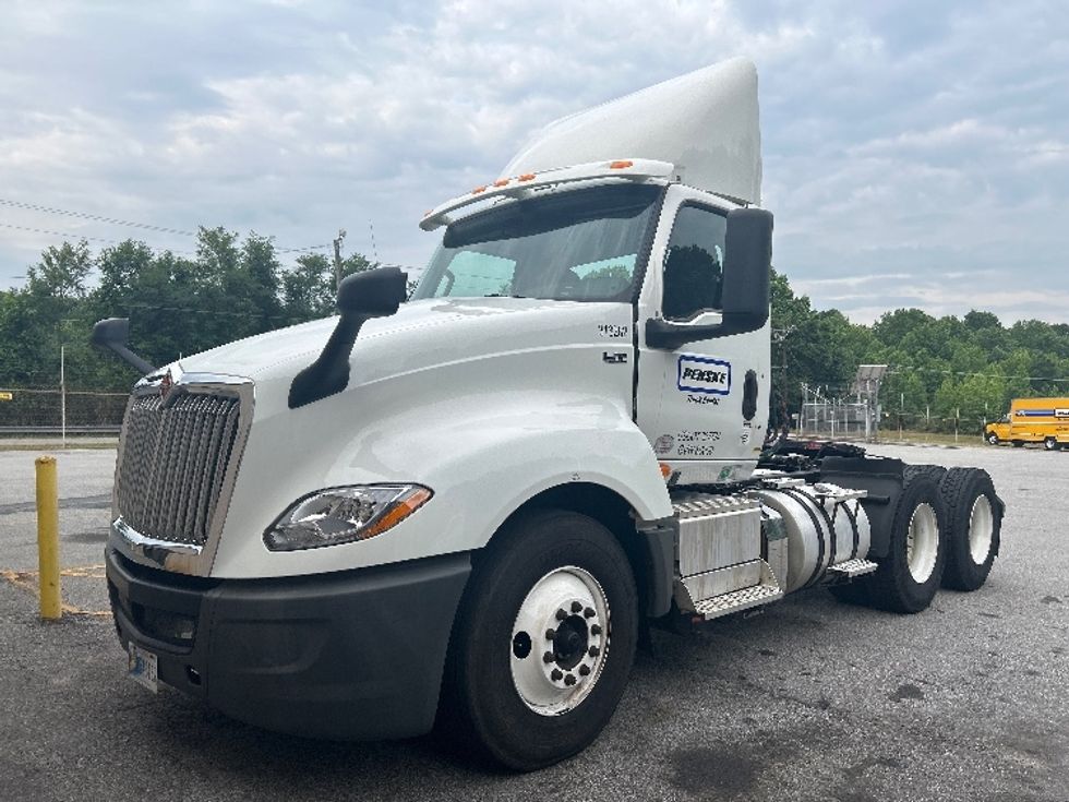 Day Cab Tractor-Heavy Duty Tractors-International-2018-LT625-Anderson-SC-363,158\n\t\tmiles-$ 23,750 - Image 3
