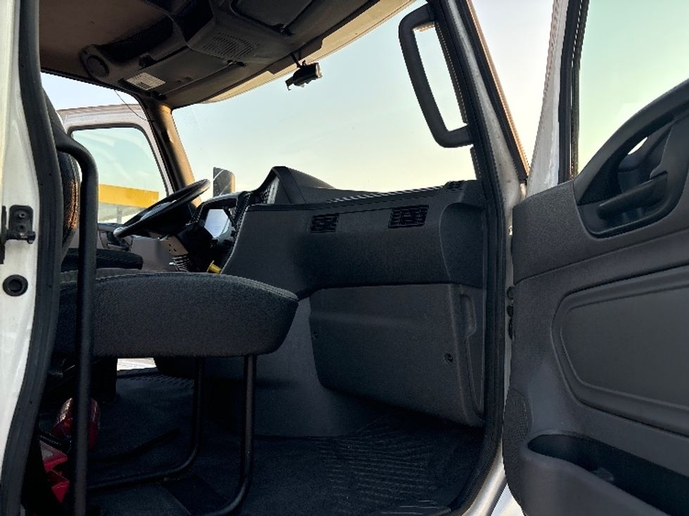 Day Cab Tractor-Heavy Duty Tractors-International-2018-LT625-Arlington-TX-540,746\n\t\tmiles-$ 22,500 - Image 11