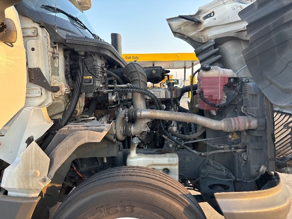 Day Cab Tractor-Heavy Duty Tractors-International-2018-LT625-Arlington-TX-540,746\n\t\tmiles-$ 22,500 - Image 13