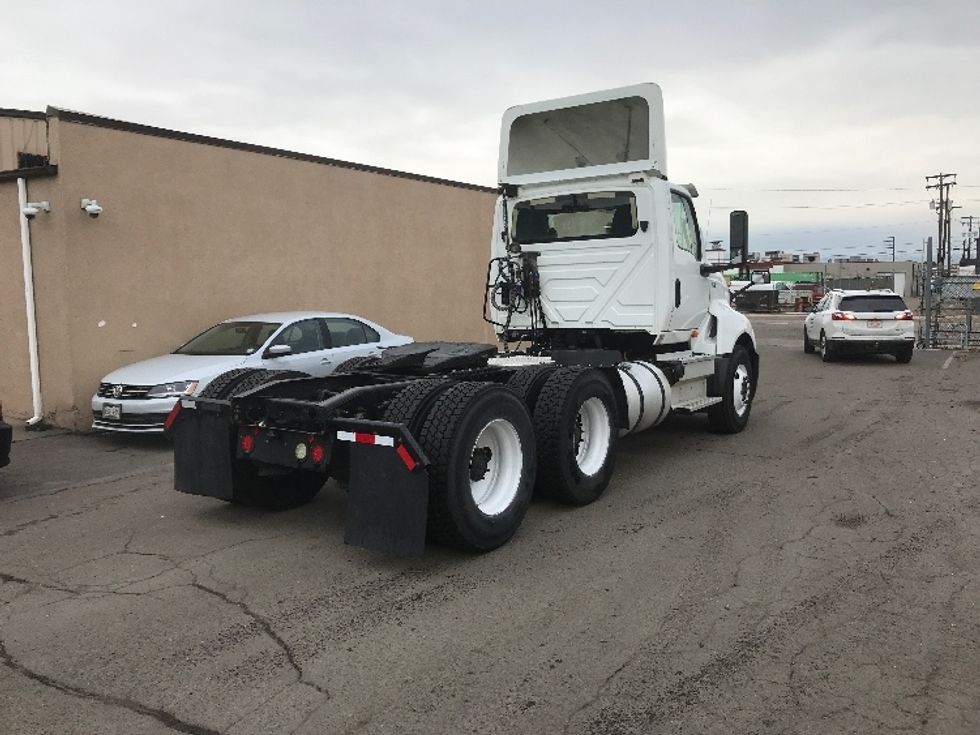 Day Cab Tractor-Heavy Duty Tractors-International-2018-LT625-Aurora-CO-372,325\n\t\tmiles-$ 26,250 - Image 8