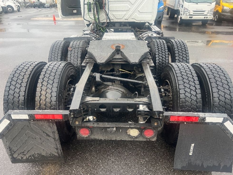 Day Cab Tractor-Heavy Duty Tractors-International-2018-LT625-Baltimore-MD-275,218\n\t\tmiles-$ 22,500 - Image 6