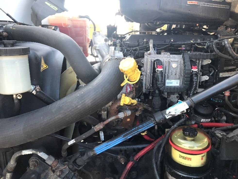 Day Cab Tractor-Heavy Duty Tractors-International-2018-LT625-Bensalem-PA-253,825\n\t\tmiles-$ 22,500 - Image 16