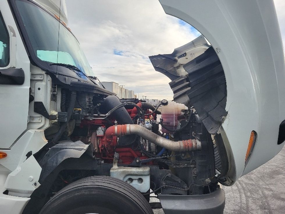 Day Cab Tractor-Heavy Duty Tractors-International-2018-LT625-Ceres-CA-477,659\n\t\tmiles-$ 35,000 - Image 15