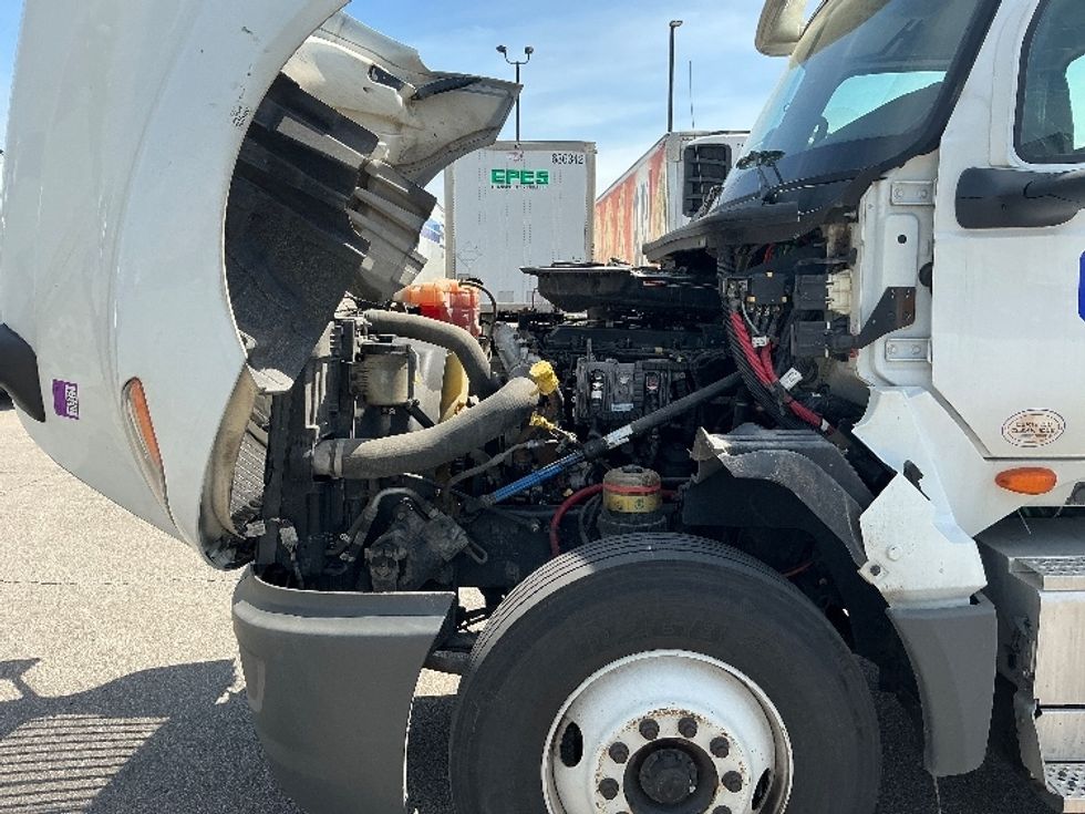 Day Cab Tractor-Heavy Duty Tractors-International-2018-LT625-Cincinnati-OH-363,495\n\t\tmiles-$ 23,500 - Image 15