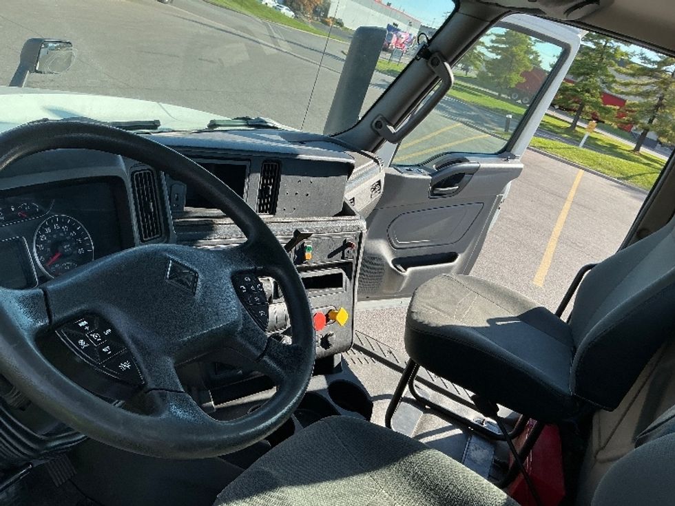 Day Cab Tractor-Heavy Duty Tractors-International-2018-LT625-Cincinnati-OH-432,828\n\t\tmiles-$ 21,750 - Image 10