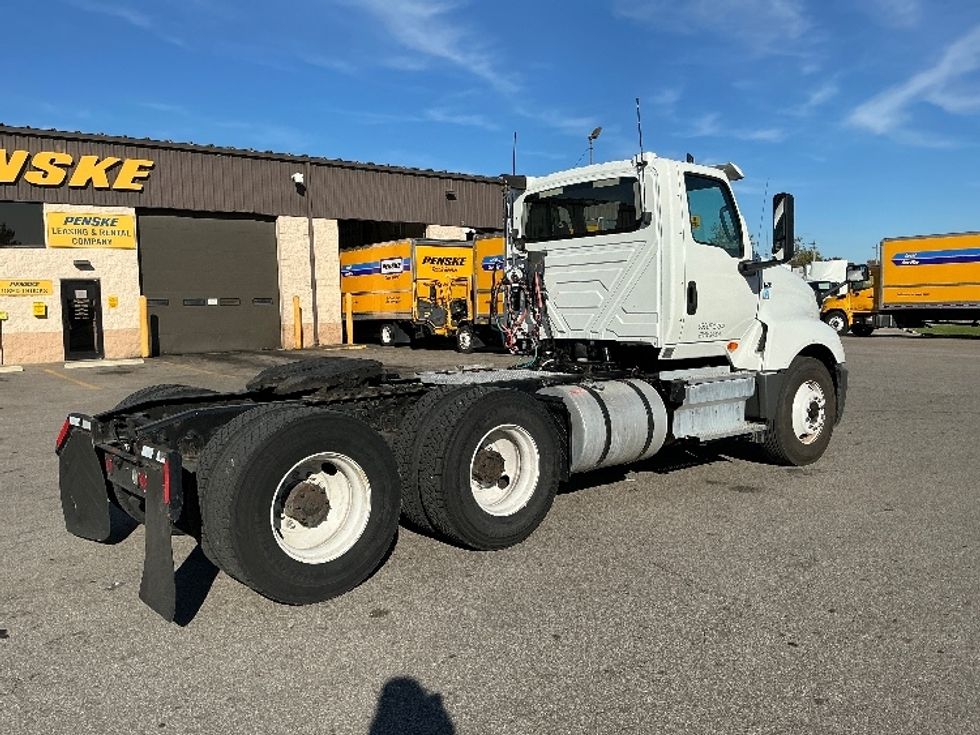 Day Cab Tractor-Heavy Duty Tractors-International-2018-LT625-Cincinnati-OH-432,828\n\t\tmiles-$ 21,750 - Image 7